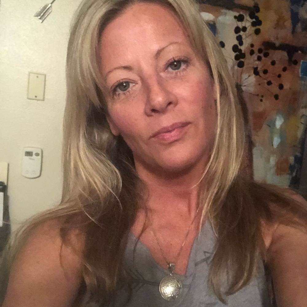 Meet your Posher, Virginia